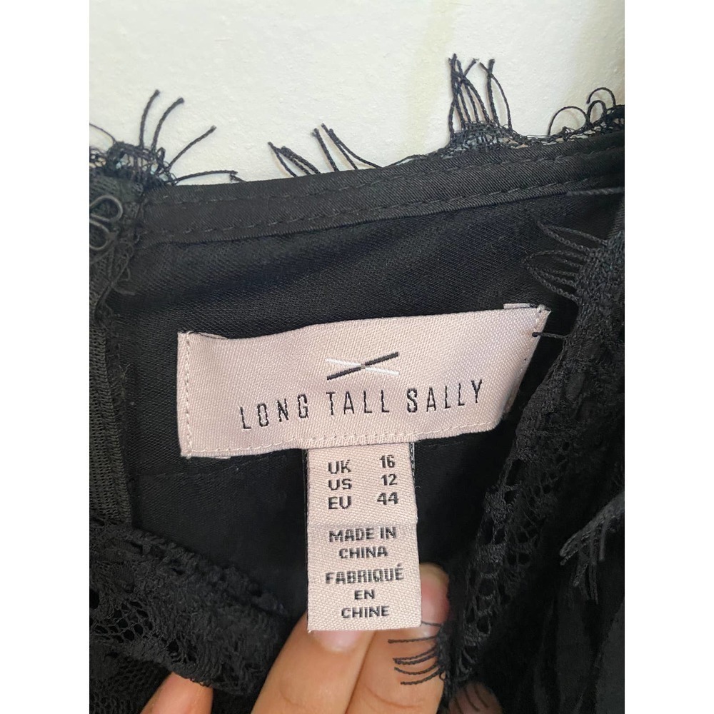 Long Tall Sally velvet and lace dress - Picture 8 of 9